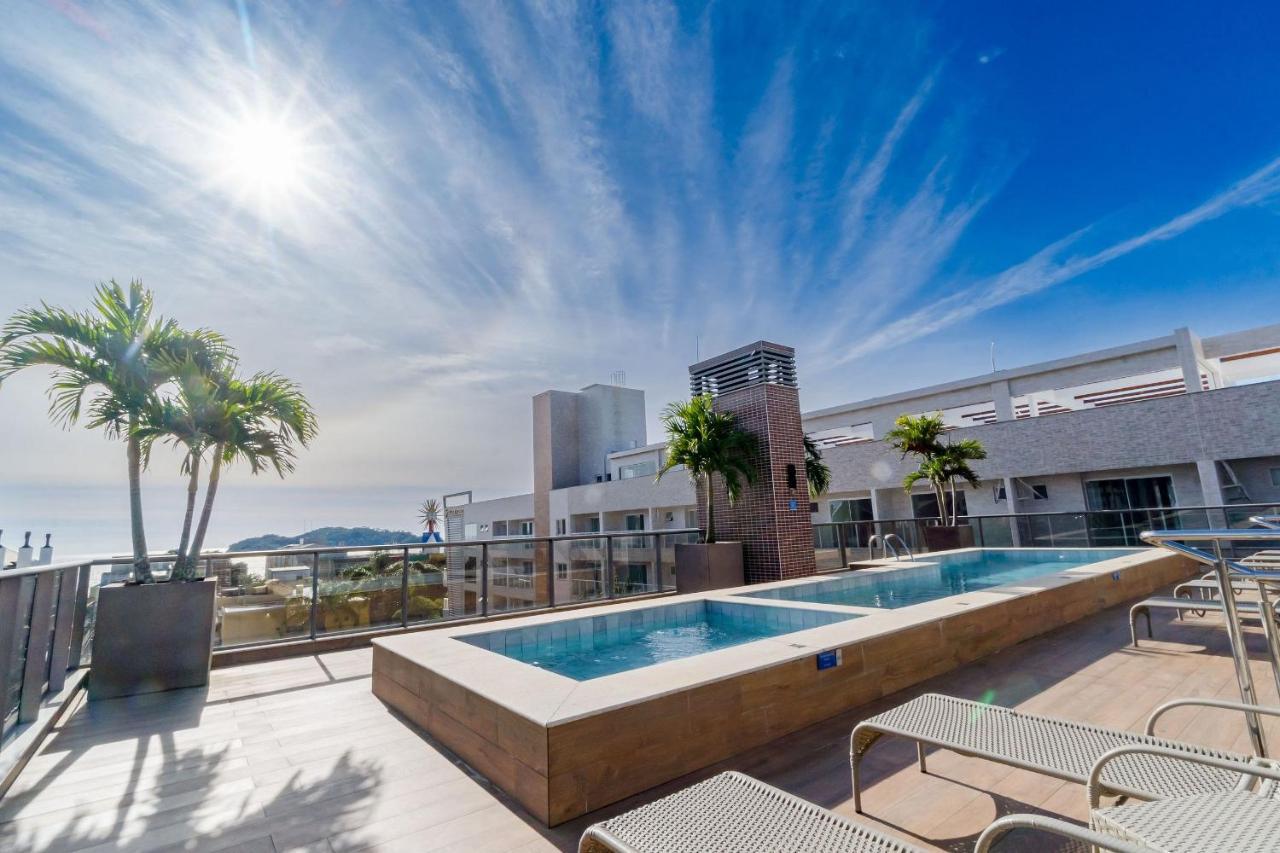 Porto Madero - Amplo Apartamento Em Condo Com Piscina Bombinhas Exterior photo